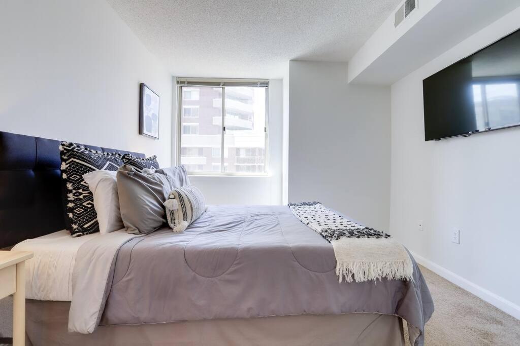 Gorgeous 1 Bedroom Condo At Ballston Place With Gym Arlington Exterior foto